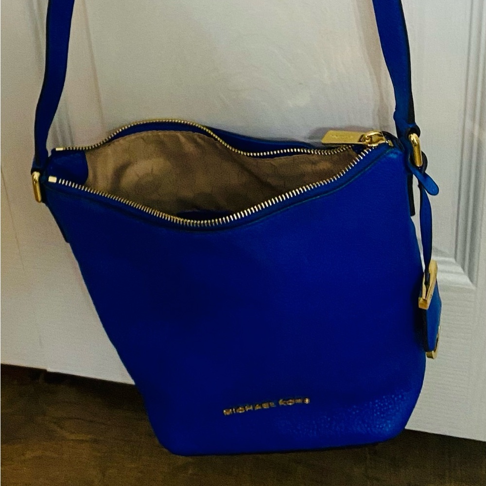 Michael Kors Blue & Gold Crossbody Handbag Purse Bag